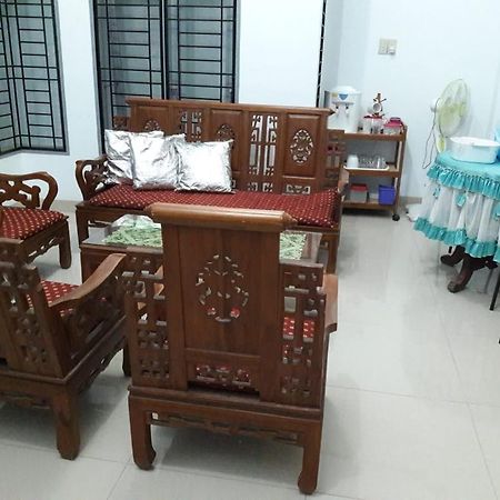 The Royal Residence Lhokseumawe Buitenkant foto