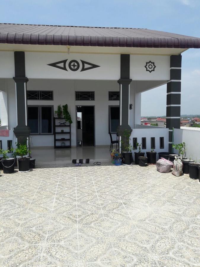 The Royal Residence Lhokseumawe Buitenkant foto